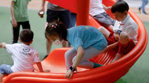 Central China city encourages children participation in community management