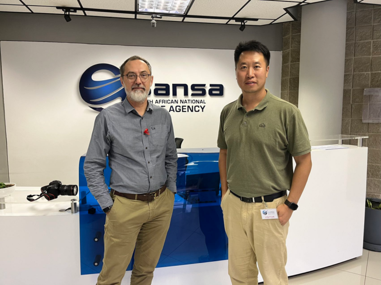 Looking forward to higher-level space cooperation with China: South African engineer