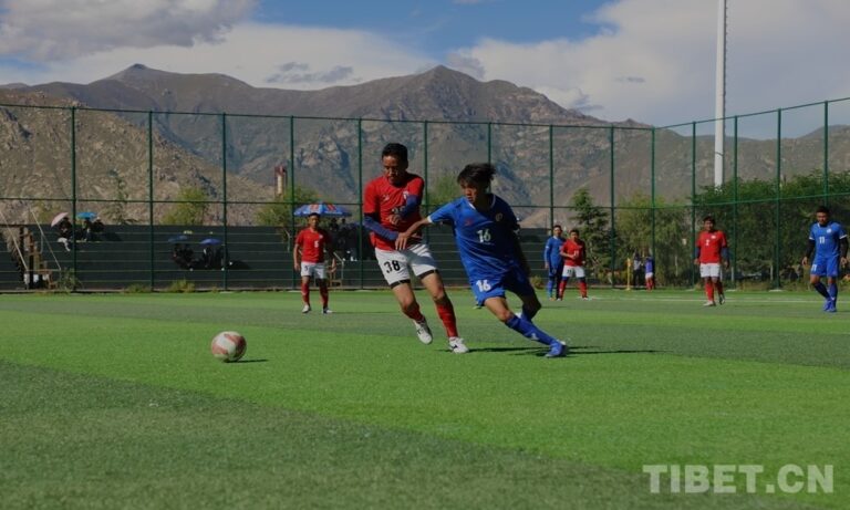 Tibet autonomous region strives for better development of soccer among students