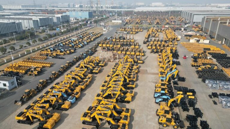 Chinese excavators welcomed in global market