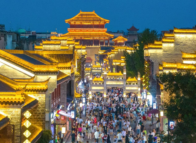 China sees high value-added economic growth in H1