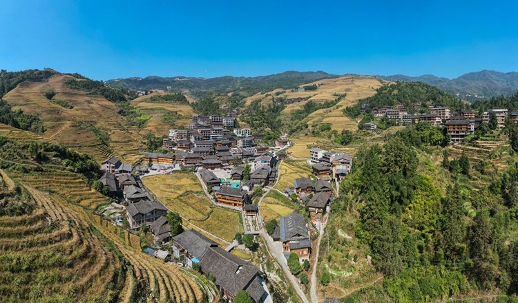 Unique ethnic culture leads to booming rural tourism in China’s Guangxi