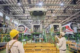 China’s rail transit industry weaves huge net of manufacturing