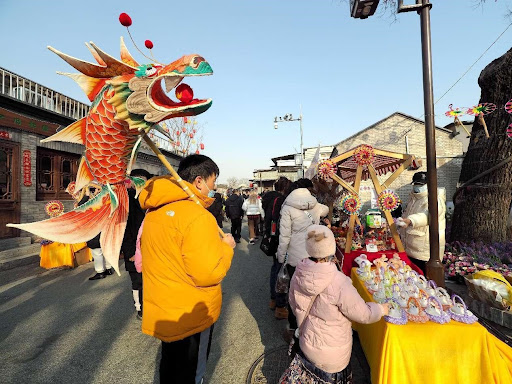 Urban renewal gives century-old block new look in Beijing