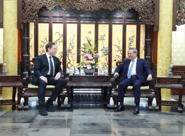 China, United States should be partners rather than rivals