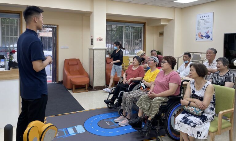 Volunteer services for people with disabilities in China see major advancements
