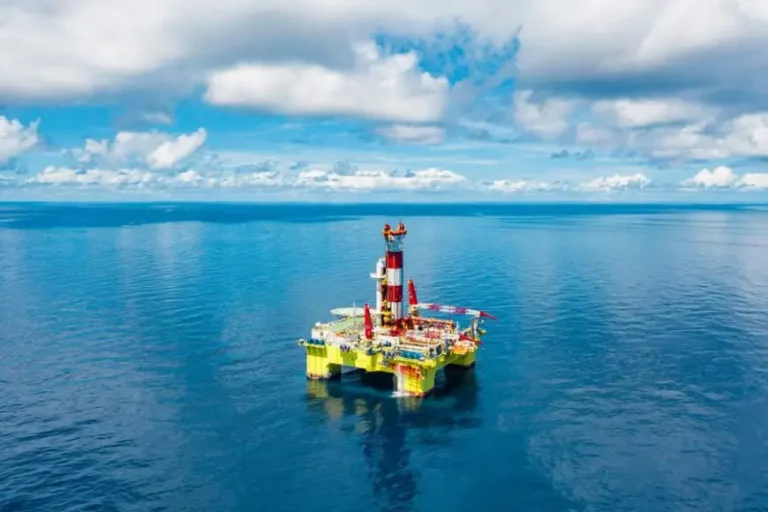 Rehashing so-called South China Sea arbitration cannot conceal rights infringement and provocation