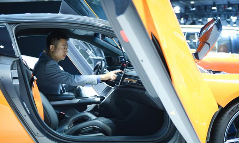 Chinese automakers keep investing in R&D