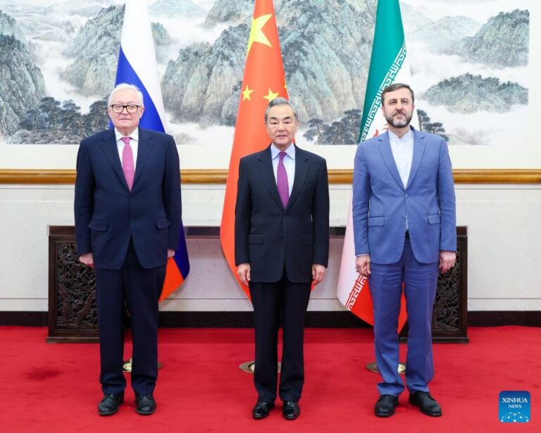 Dialogue, negotiation only viable option in resolving Iranian nuclear issue