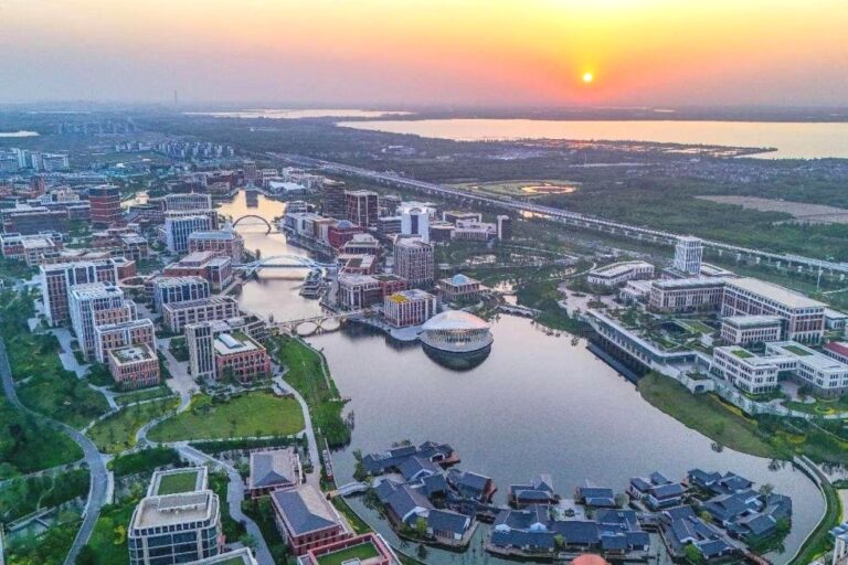 A Glimpse of “Tomorrowland” in China
