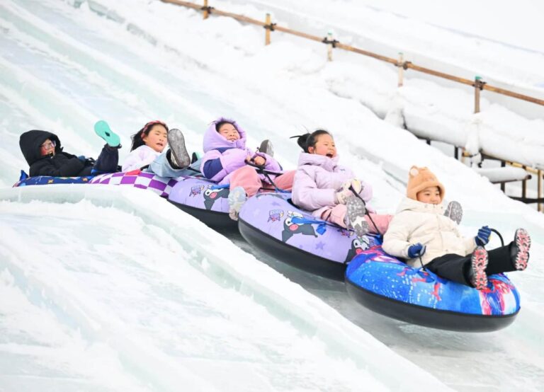 China’s ice-and-snow tourism sector experiences sustained boom